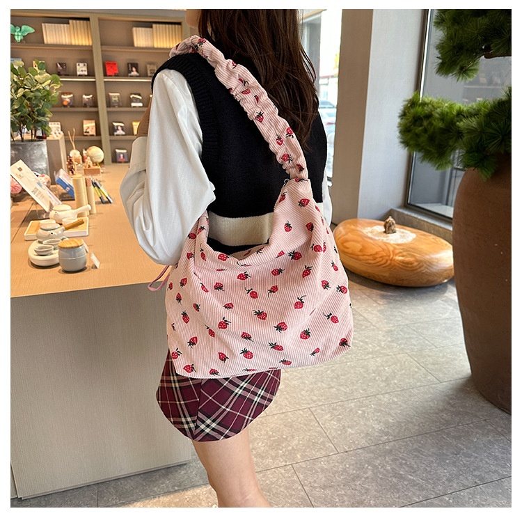 Strawberry Shoulder Bag