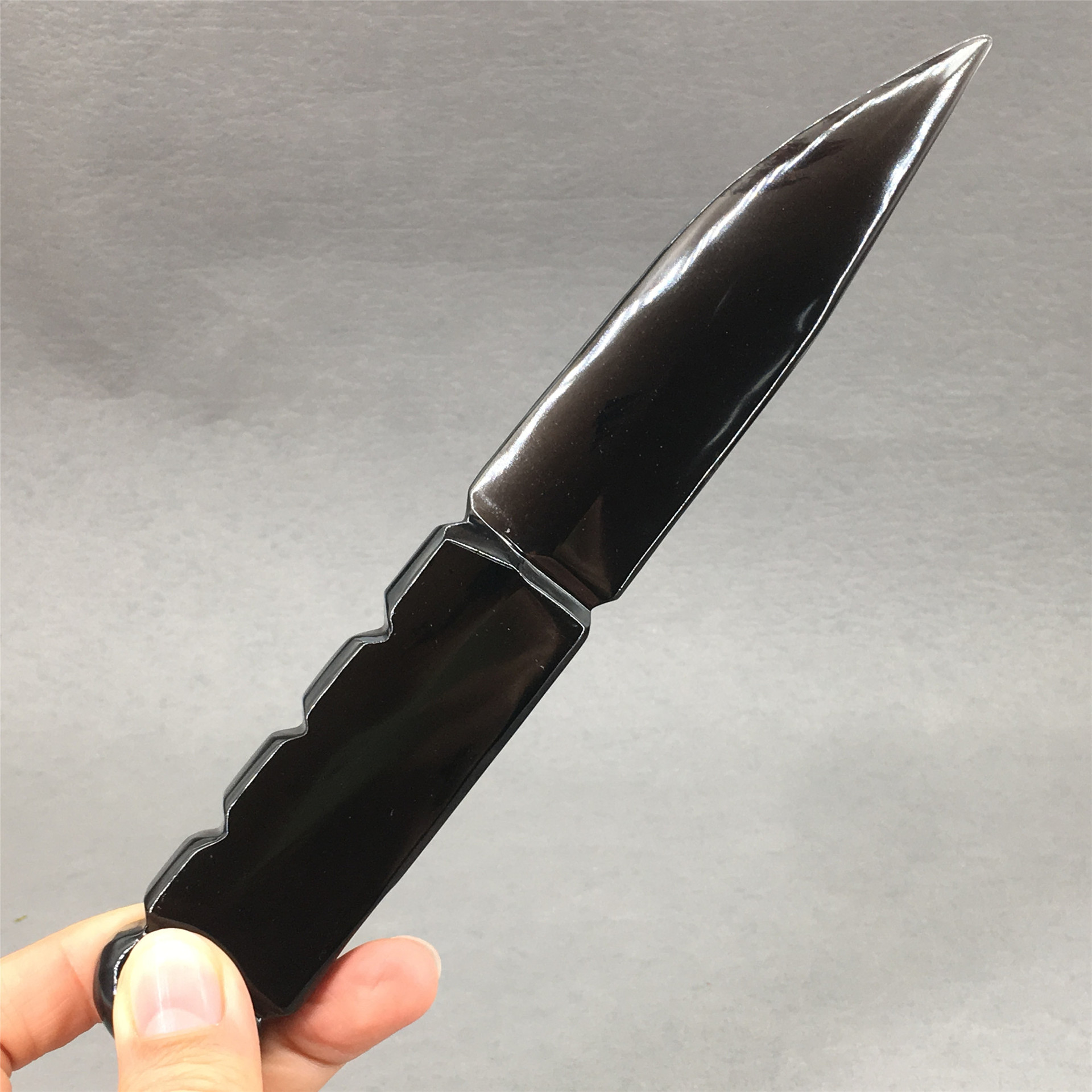 Title 6, Natural Crystal Carving 20CM Ice Stone Knife