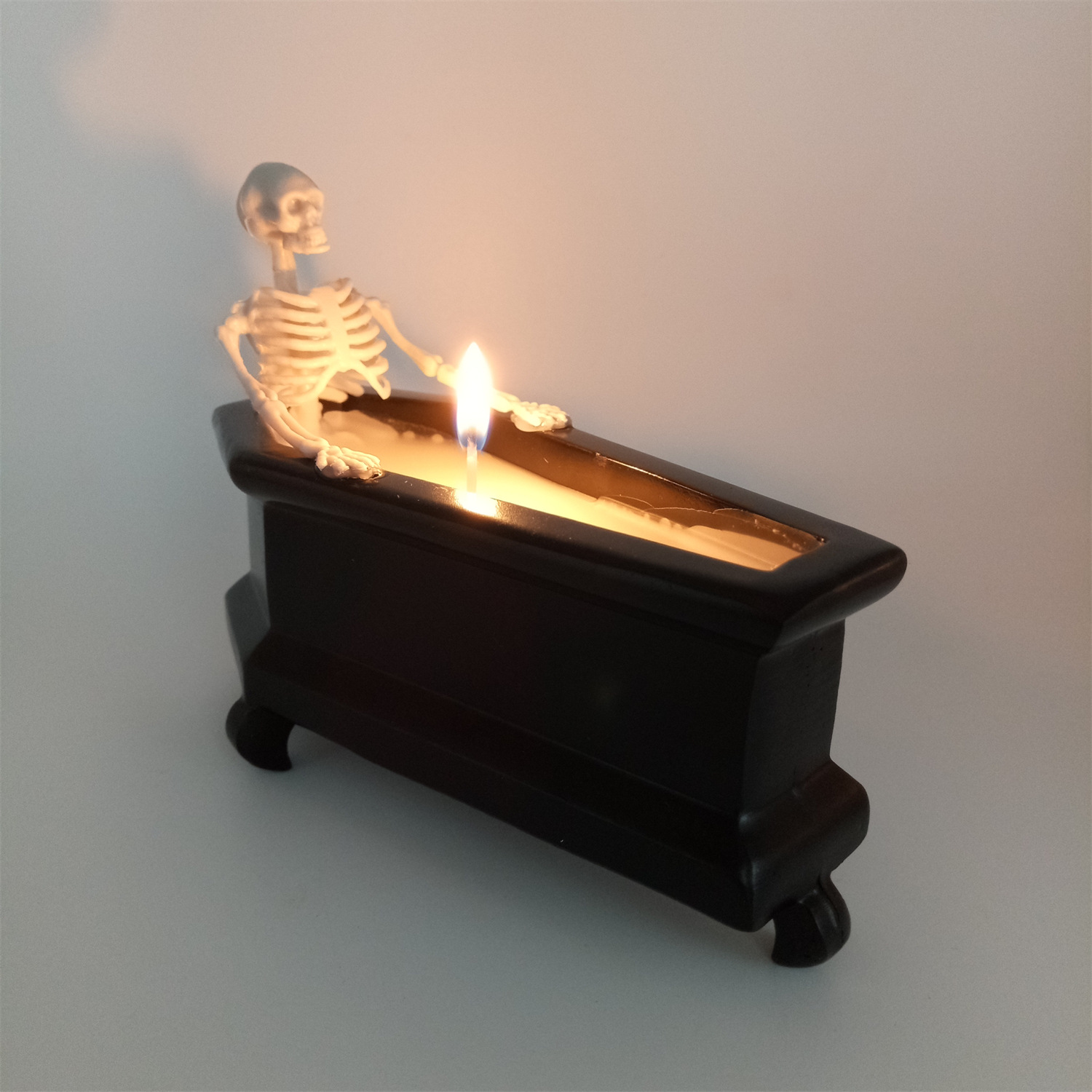 Title 4, Creative Candles Bubble Bath Skull Skeleton Hal...