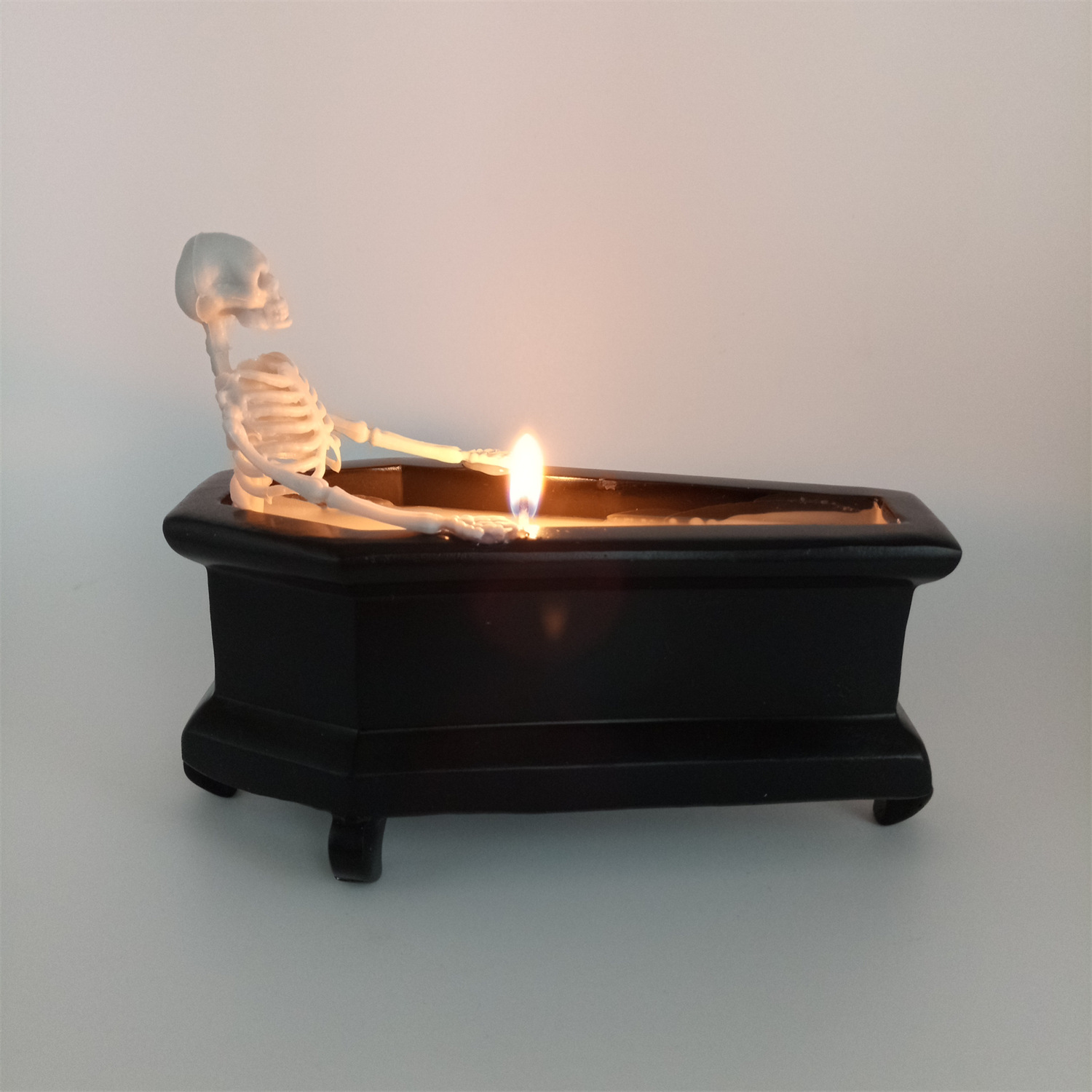 Title 6, Creative Candles Bubble Bath Skull Skeleton Hal...