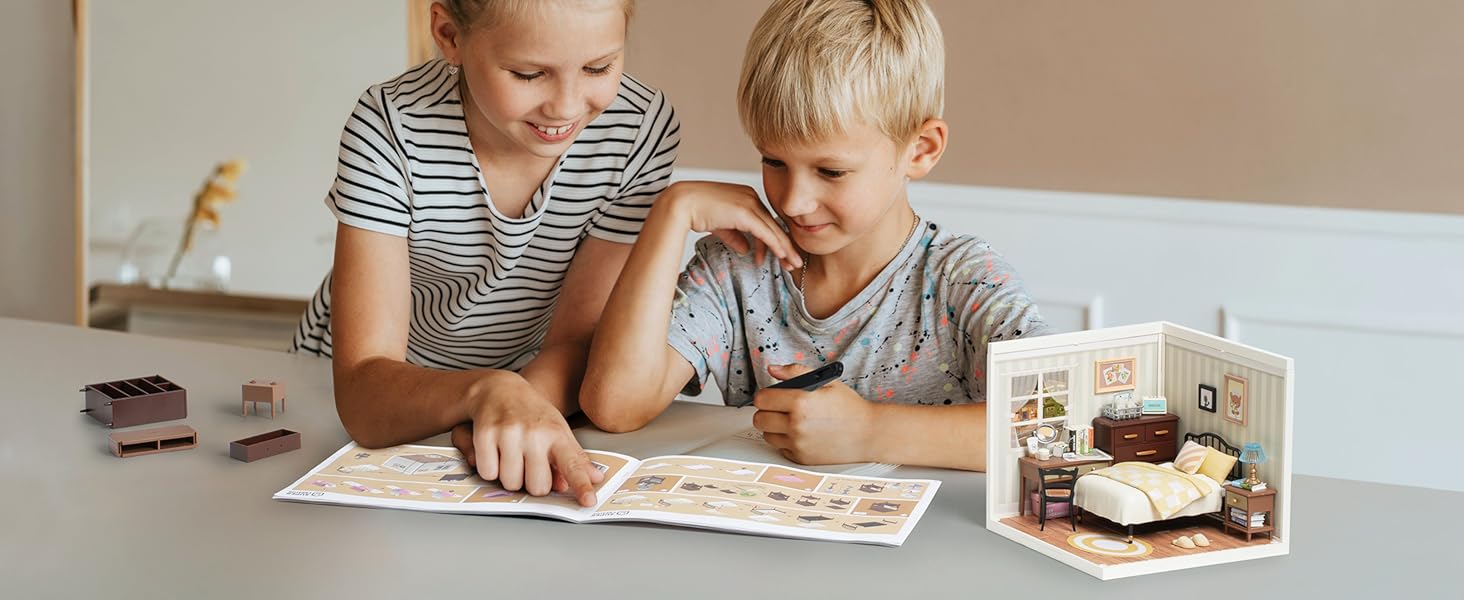 Title 2, ROBOTIME Rolife Sweet Dream Bedroom Kit Casa em...