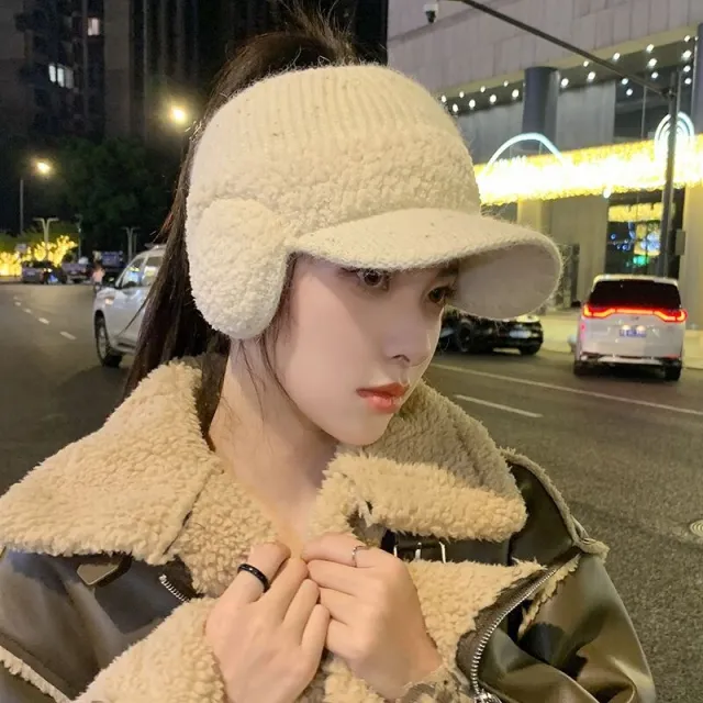 Knitted Ear Protection Duck Tongue Plus Velvet Empty Top Earmuffs Wool Hat Lady Beige - Shop at LoveMi