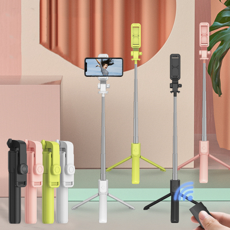 Mobile Phone Bluetooth Self Timer Rod Extension With Fill Light - Image 3