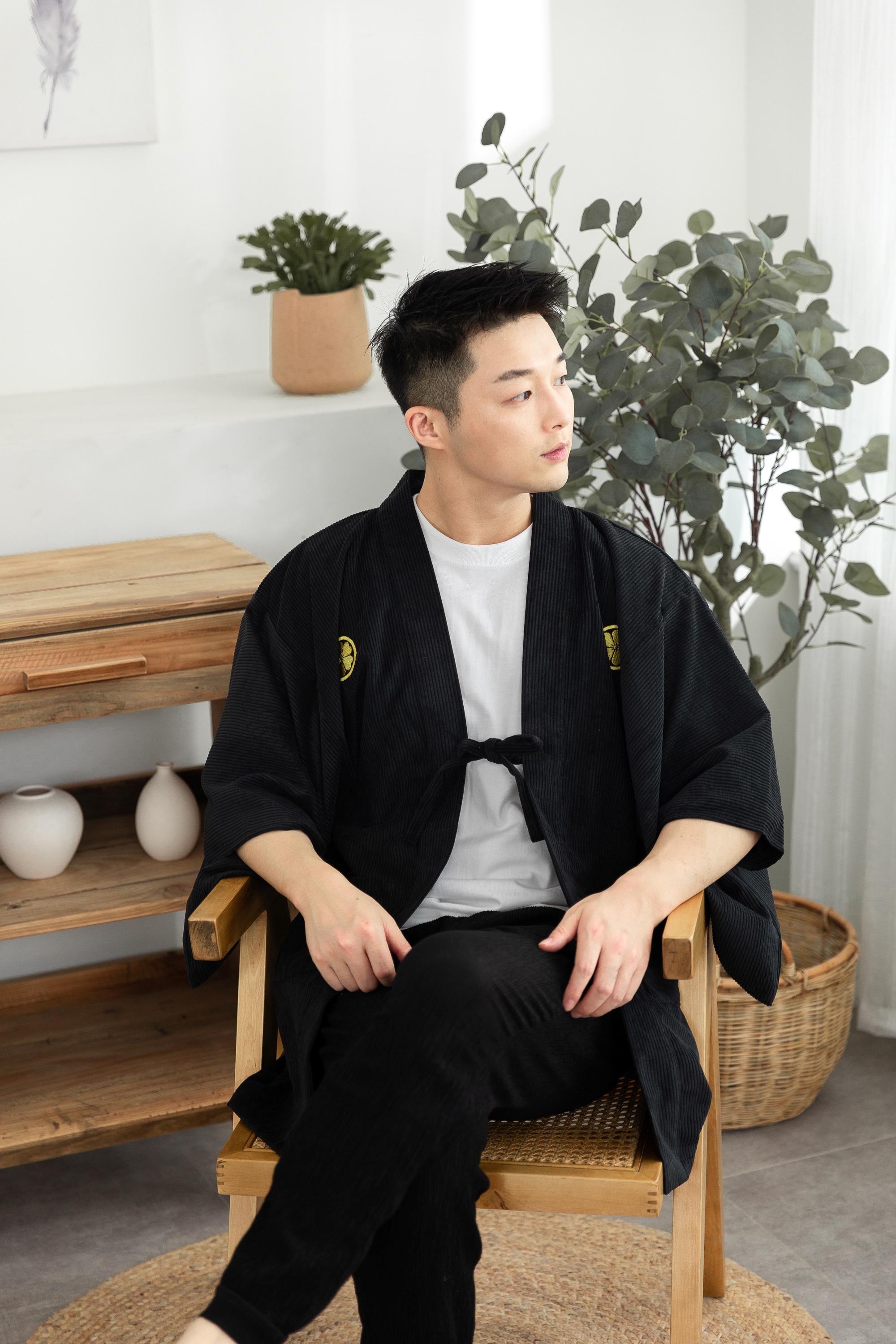 Men's Haori, Japanese Kimono Jacket, Samurai Style Embroidered Coat, Double-layer Lace Up Outerwear, Unique Japanese Novelty Clothing, Halloween Costume.