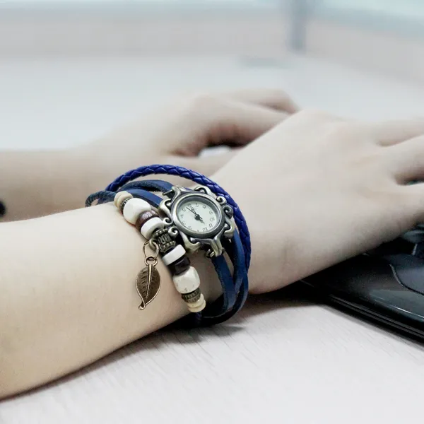 Beautiful Bohemian Style Retro Handmade Leather Tree Leaf Women's Watches Blue