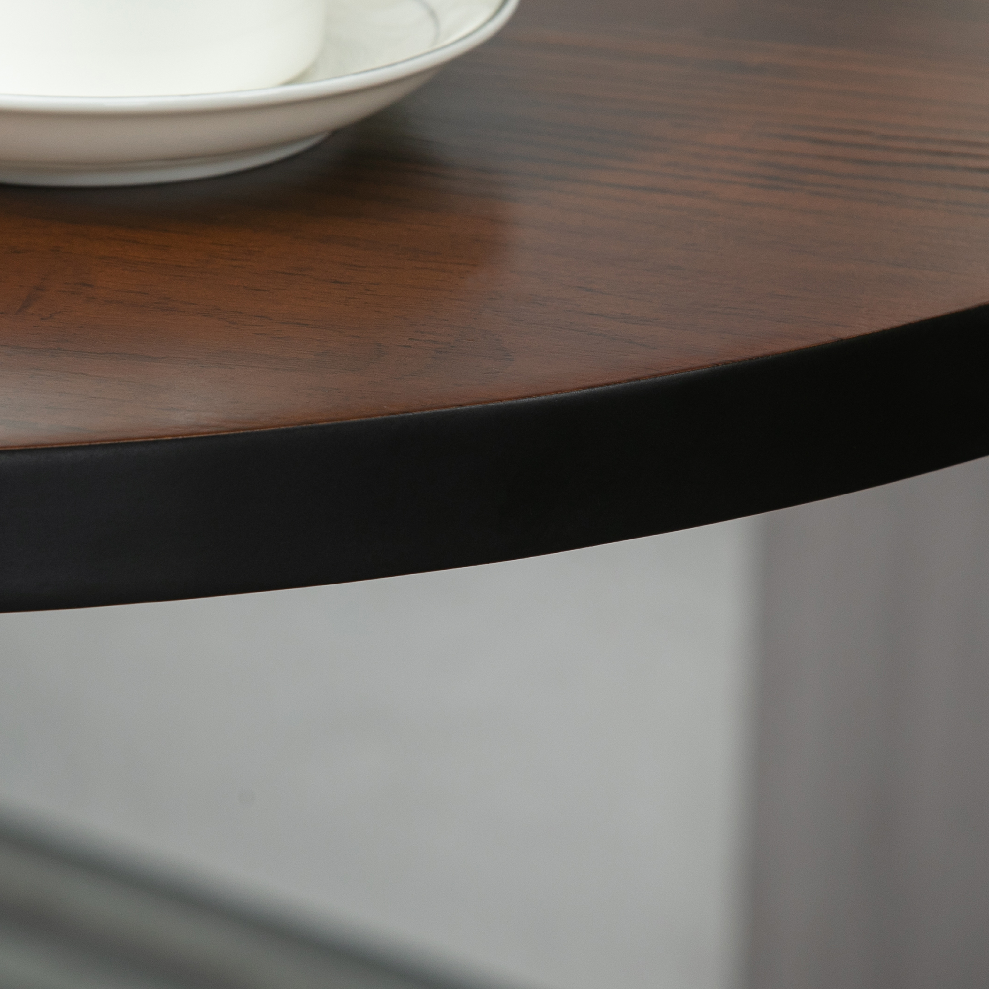 41" H Bar Height Round Bar Table