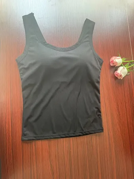 Ladies' Vest With Threaded Wide Shoulders, Comfortable And Seamless, With Built-in Chest Pads, Suitable For Wearing As An Inner Layer Or Outer Layer, And A Beautiful Back Design,