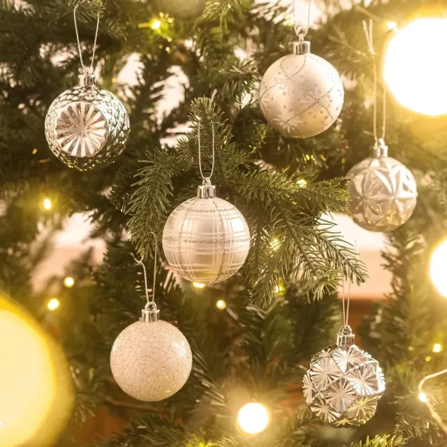 Ornaments For Christmas Trees, 16ct 2.36 Inches White And Silver Shatterproof Christmas Tree Decorations, Luxury Hanging Ball Ornaments For Xmas Ho... Whitesilver - Shop at LoveMi
