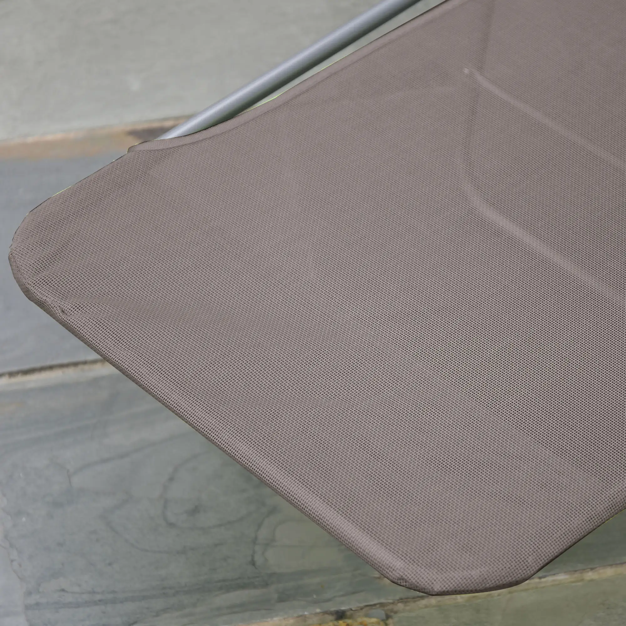 Folding Chaise Lounge Chair, Pool Sun Tanning Chair, Outdoor Lounge Chair with 5-Position Reclining Back Brown