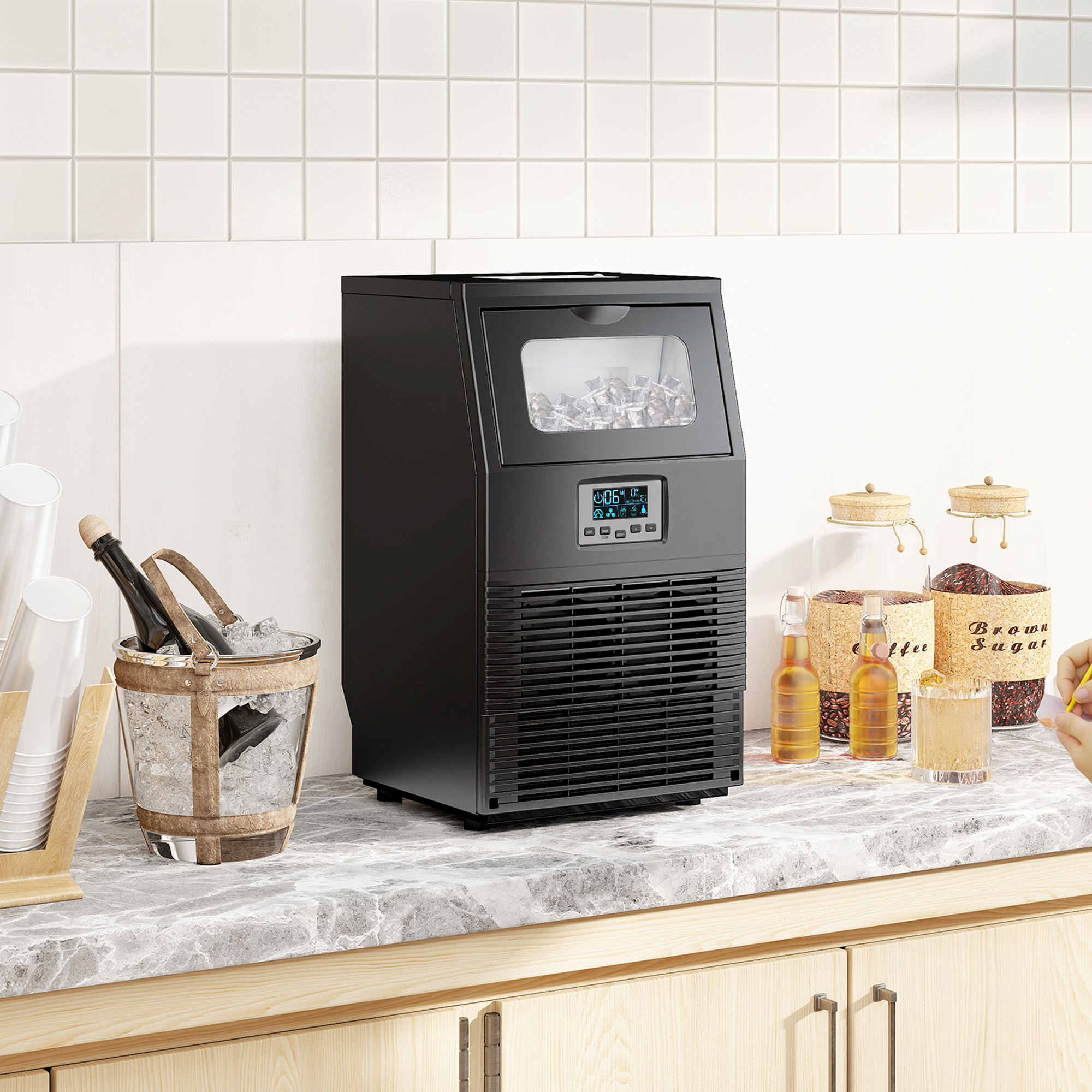 Commercial Ice Maker With 4kg Ice Storage - Black