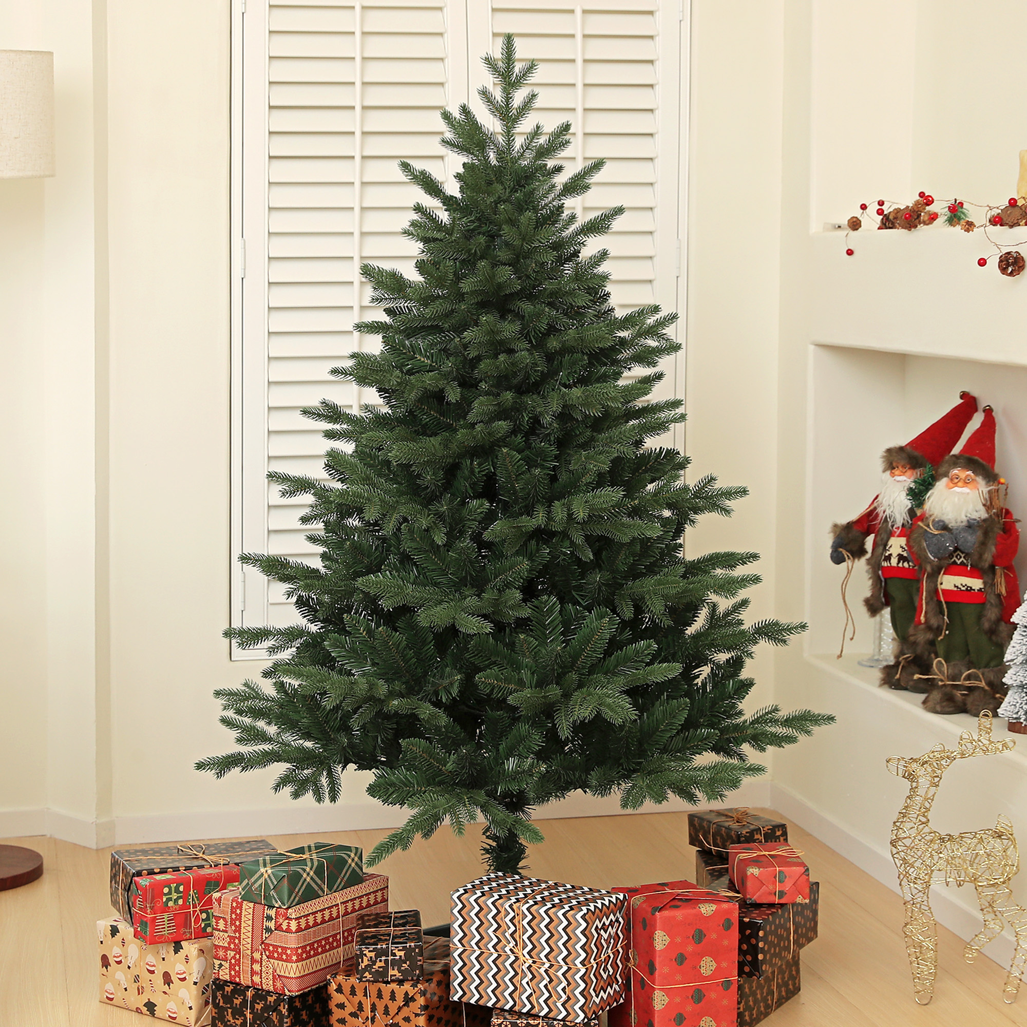 5ft Artificial Spruce Christmas Tree - Green — image 5