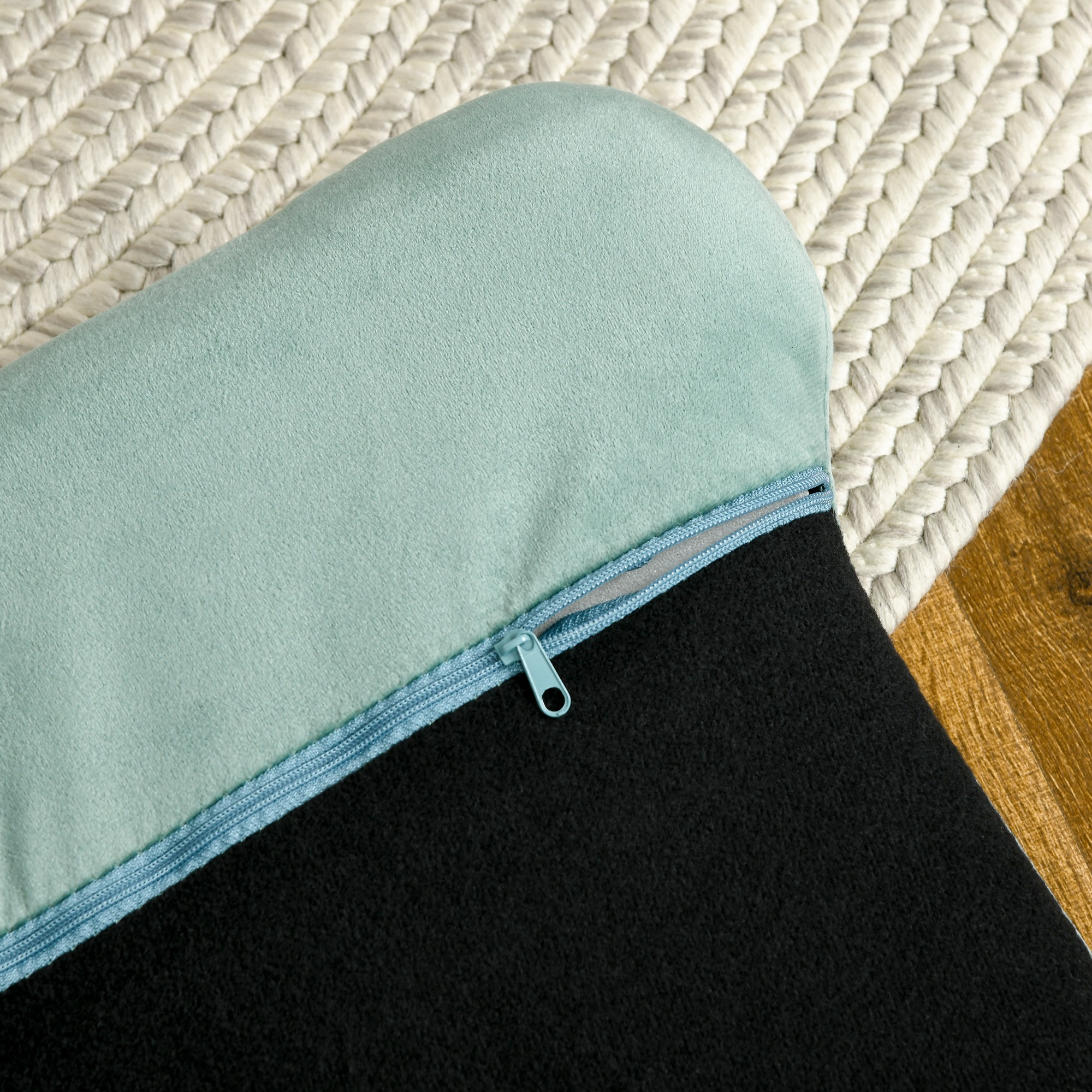  Pearl Design Pet Sofa for Medium and Large Sized Dogs, Pet Bed with Cushion and Solid Wood Legs, Green