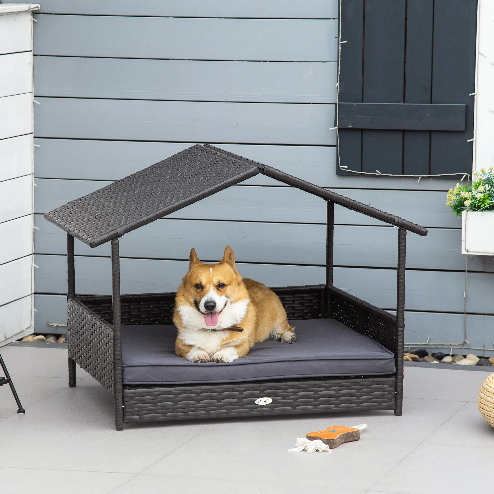 Wicker Dog House Outdoor