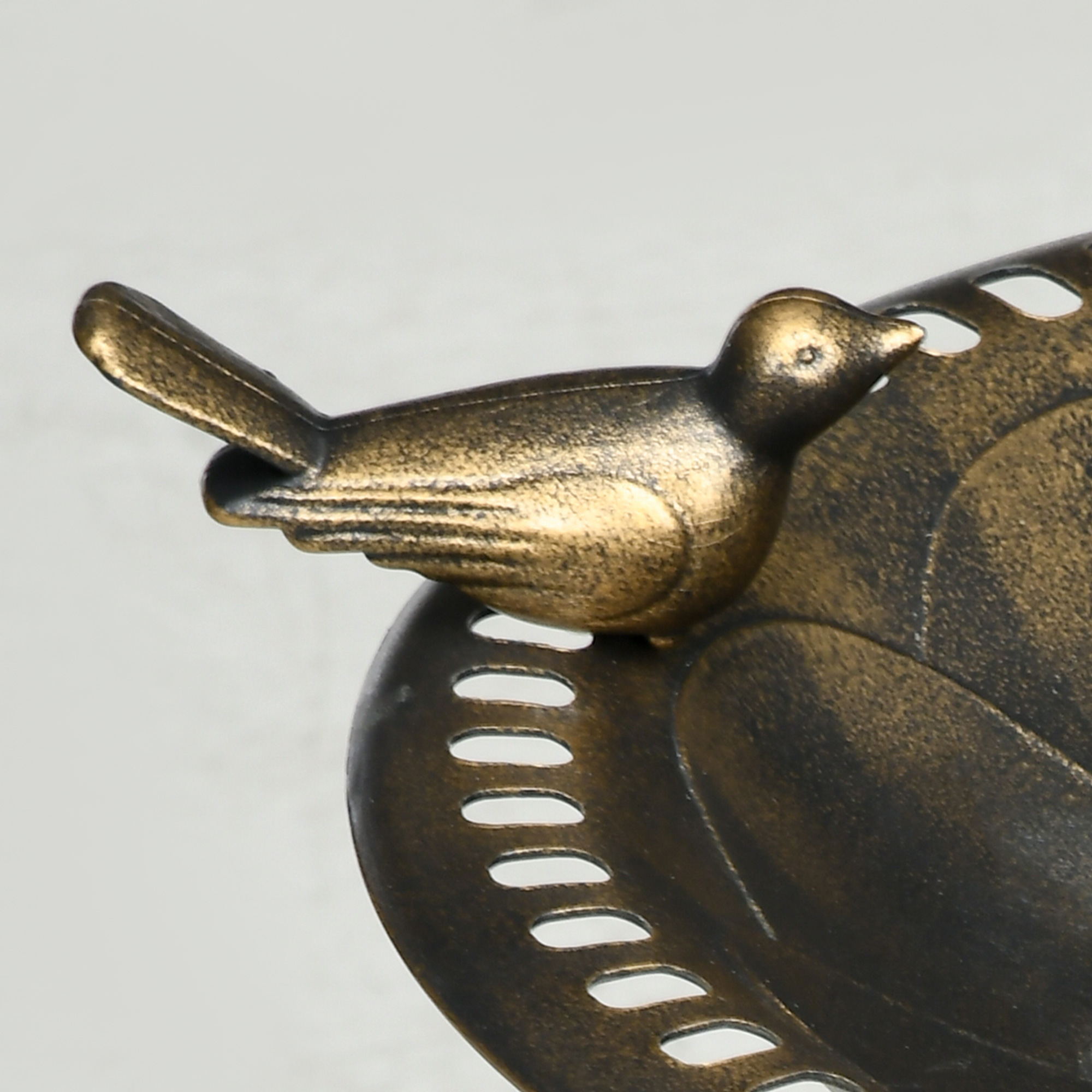  28" Antique Bird Bath Decorative Birdbath Bird Feeder Bowl with Planter Pedestal and Bird Statues, Bronze