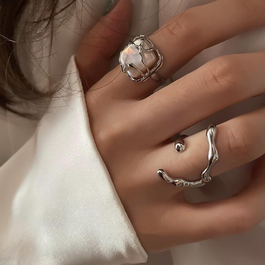 Women's Personalized C-Shaped Ring, Vintage Fashion Waterdrop Texture Open Band, Hip Hop Index Finger Ring