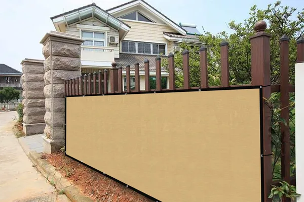 3ft*12ft Beige Sunshade Fence, An Outdoor Sun-proof And Heat-insulating Fence, A Must-have For Patios And Terraces
