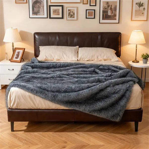 Gray 740GSM Faux Wolf Fur Throw Blanket 60"x80" Double-Sided Soft Fleece Lined Blanket