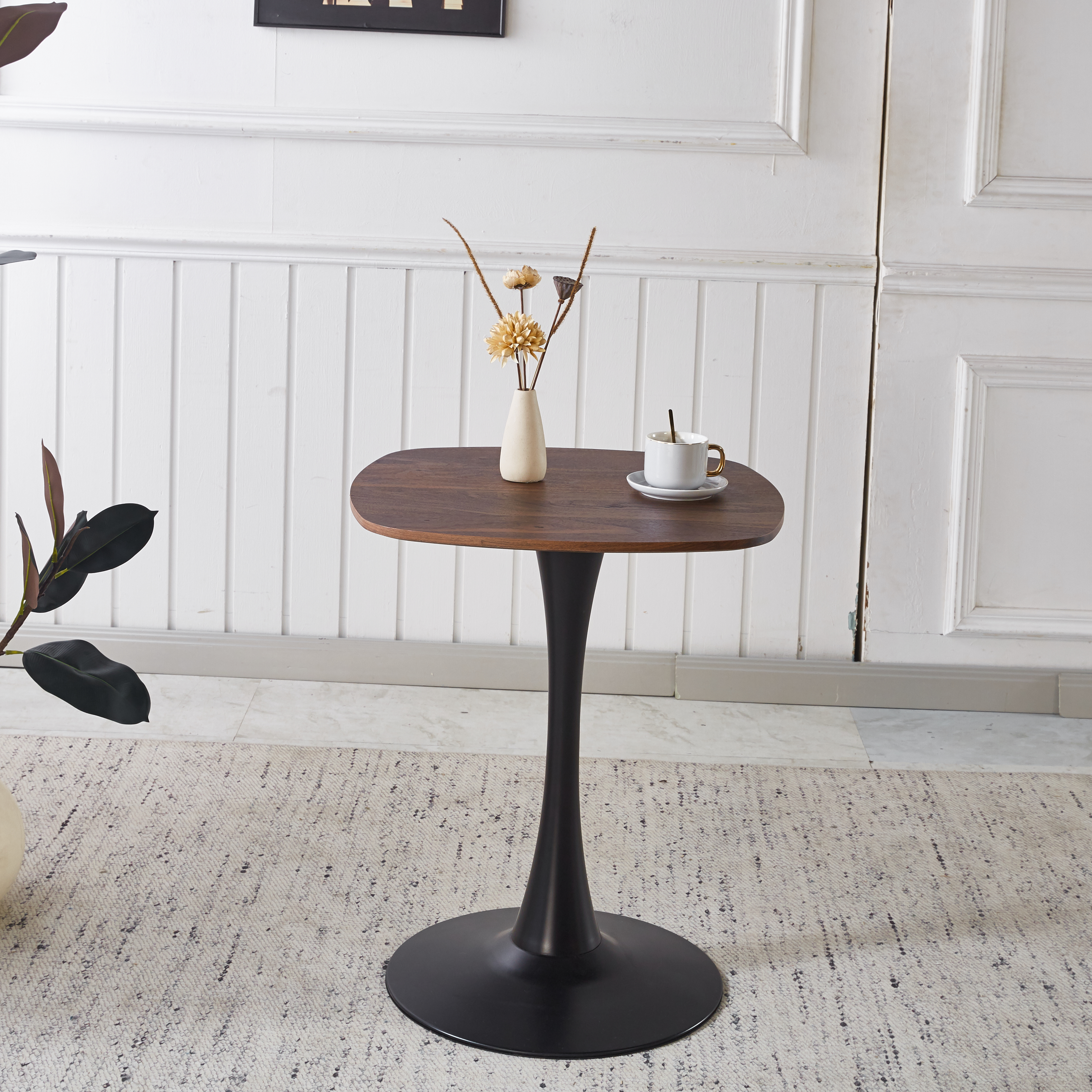 Round Pedestal Dining Table, picture 3 of 4