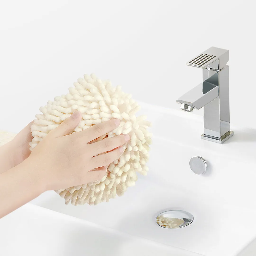 Hanging Hand Towel – image 3