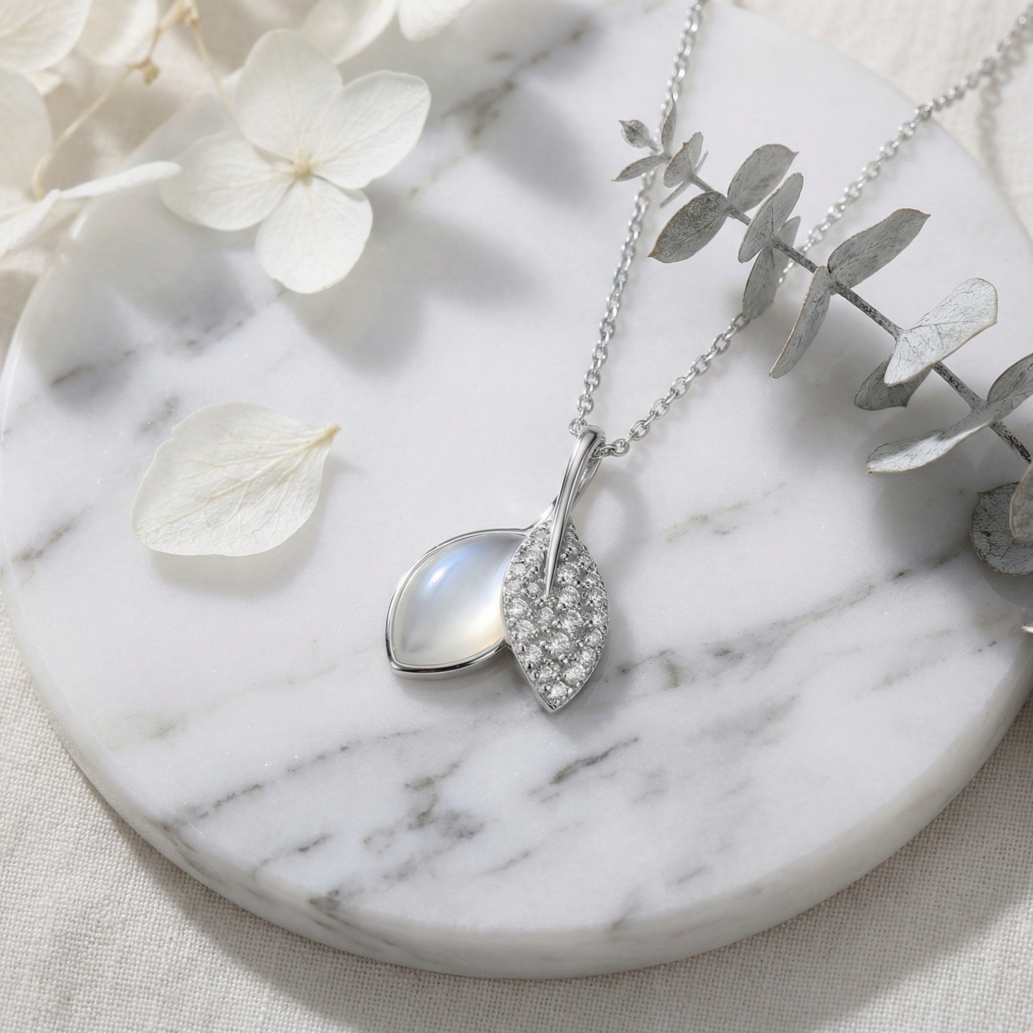 925 Sterling Silver Elegant Leaf Pendant Necklace Featuring Shimmering Moonstone And Brilliant Pave Crystals