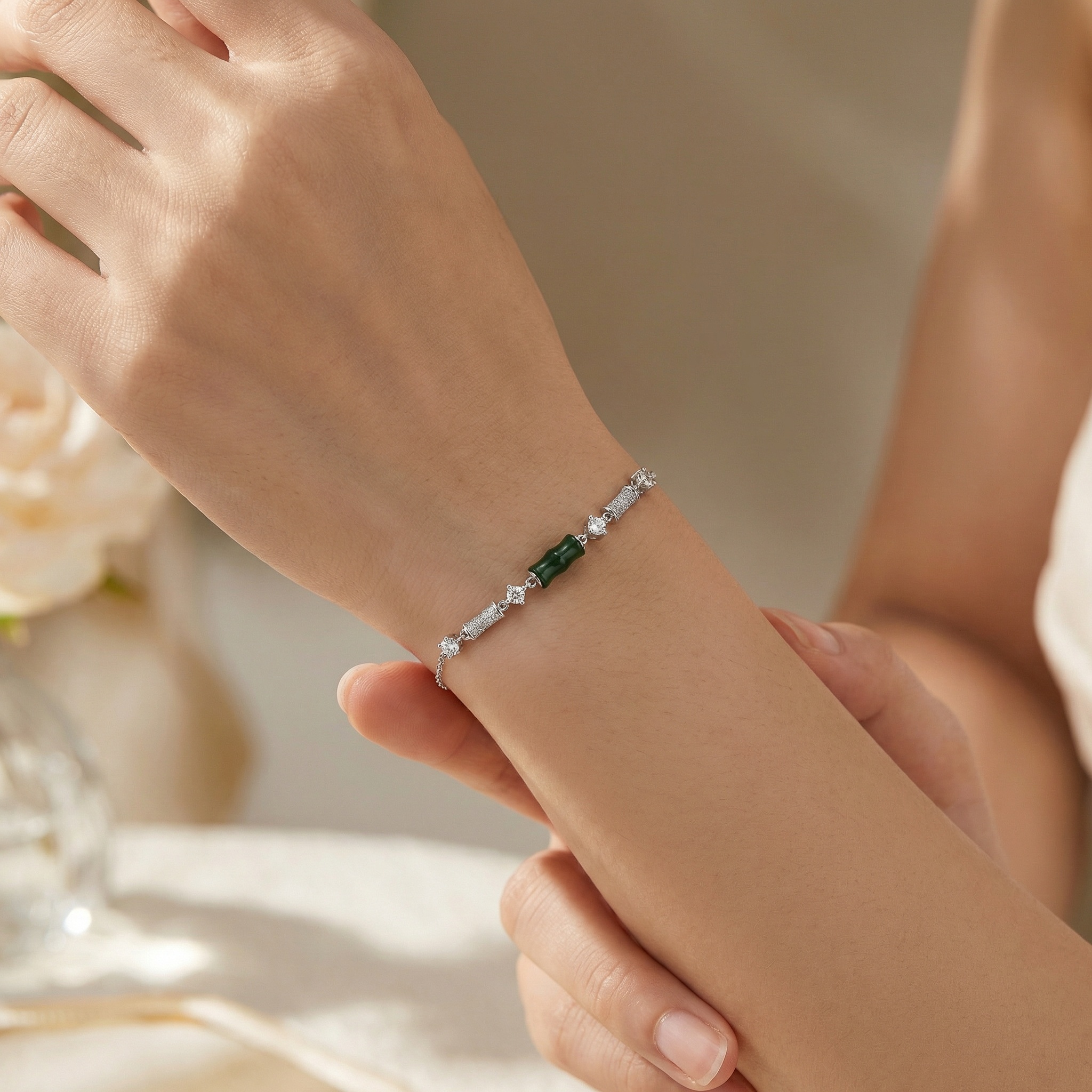 925 Sterling Silver Elegant S925 Sterling Silver Bracelet Featuring a Green Bamboo Motif and Shimmering Zirconia Stones