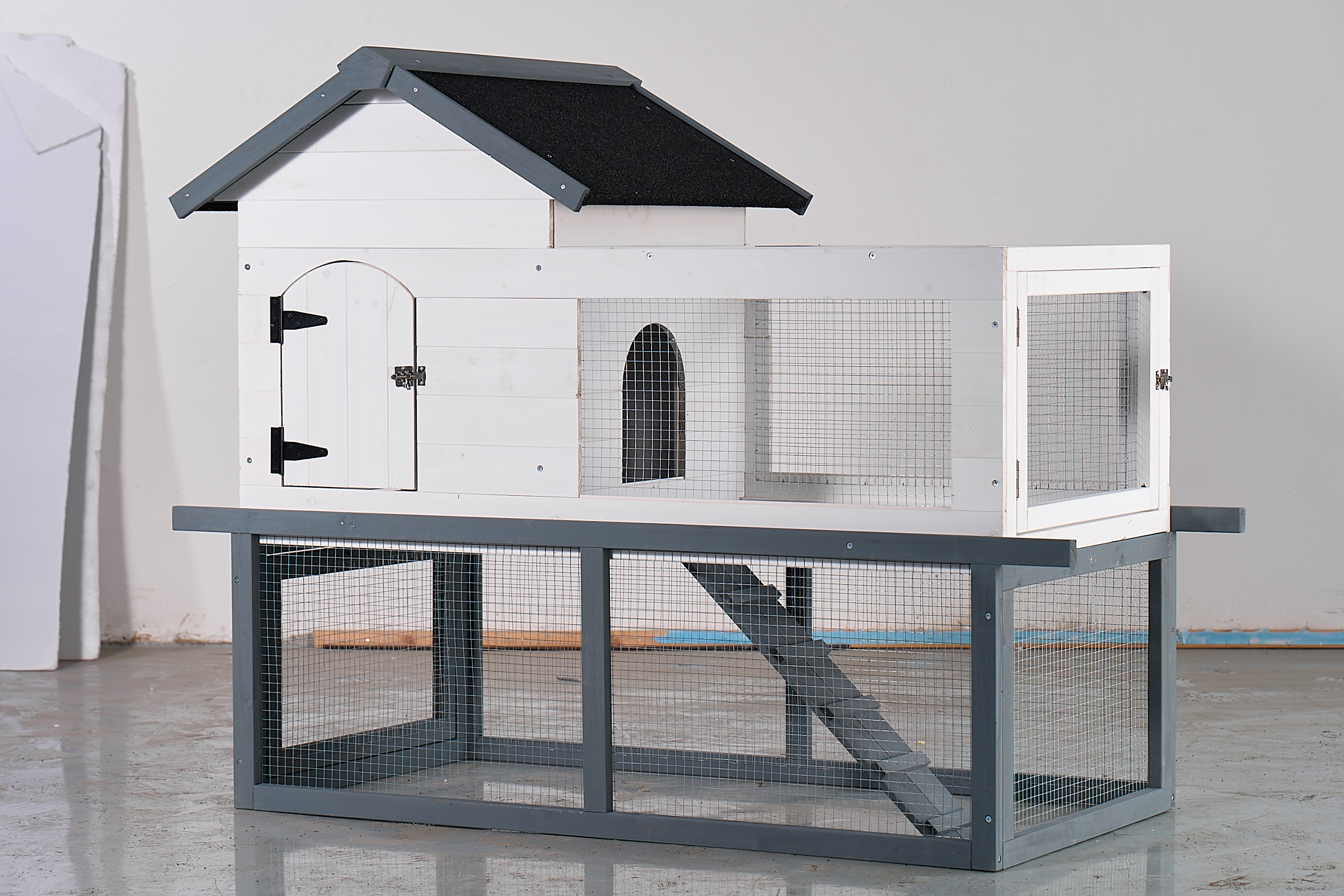 53-inch Double-tier Wooden Outdoor Indoor Waterproof Chicken Coop And Rabbit Hutch Complete With A Roof, Stairs, And A Removable Cleaning Tray Suitable For Small To Medium Pets.