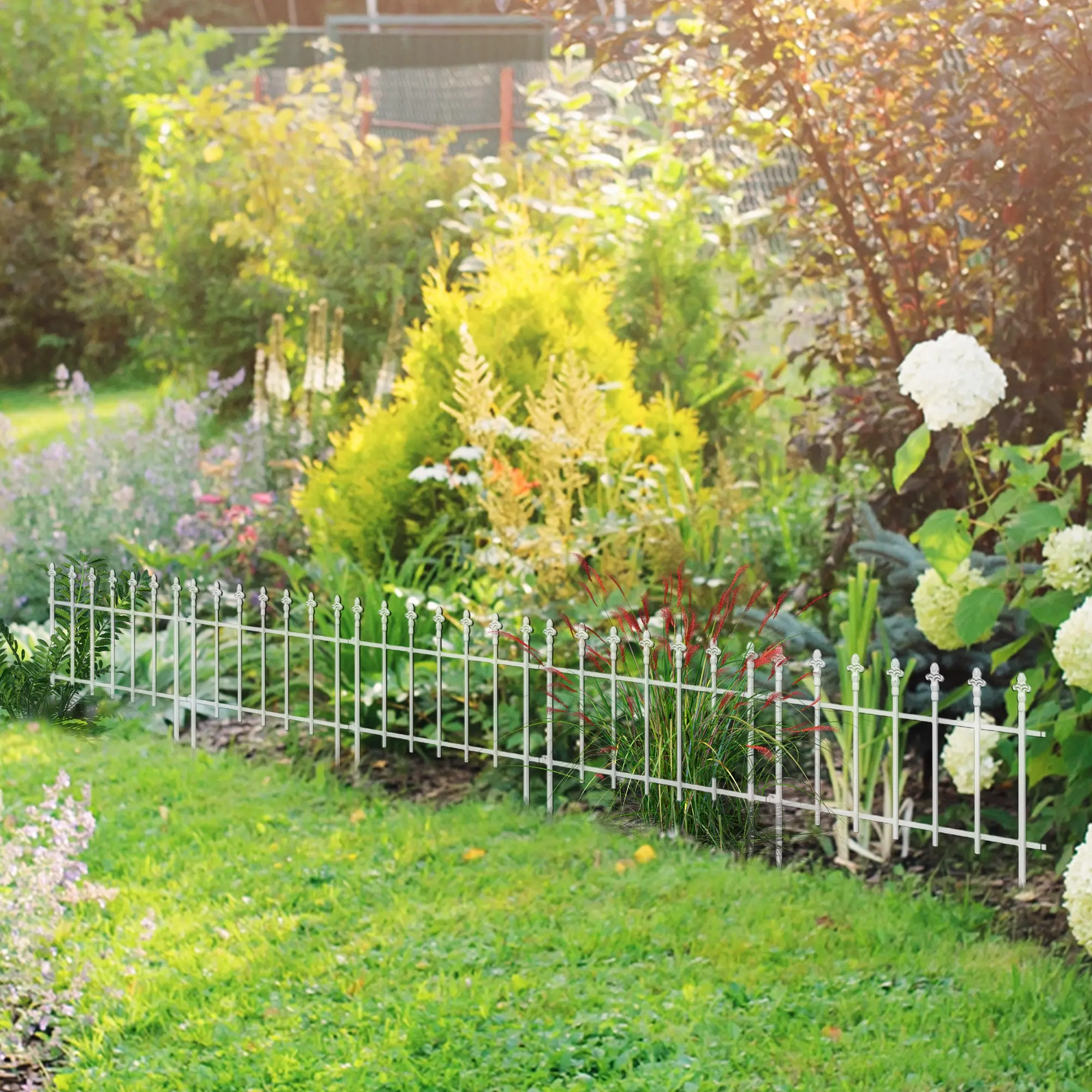 Metal Decorative Garden Fence, 9.2 x 17.25"