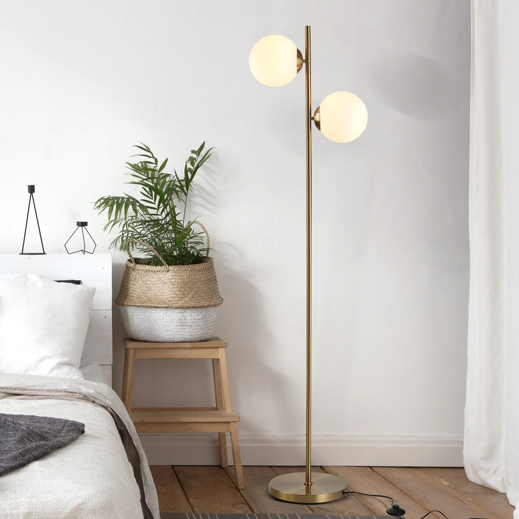 Floor Lamp w Glass Shade Modern Portable