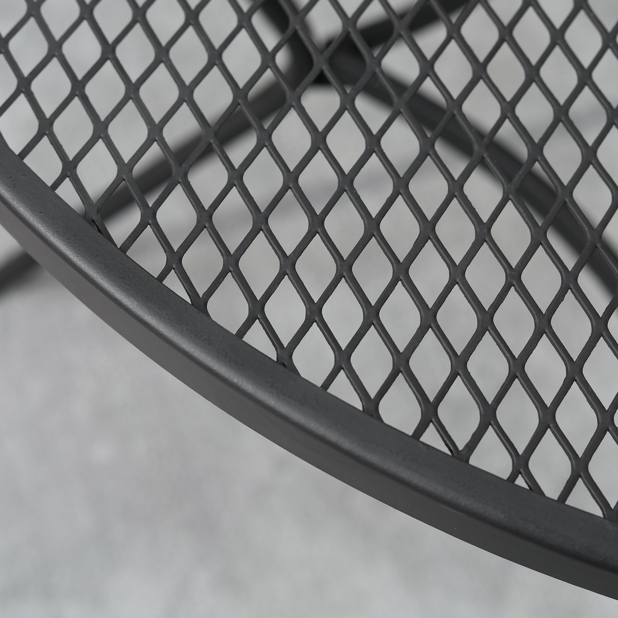  35" Round Outdoor Patio Bistro Dining Table, French Cafe Style, Conversation Space, Fast Drying Metal Mesh Tabletop for Garden, Backyard, Poolside, Black