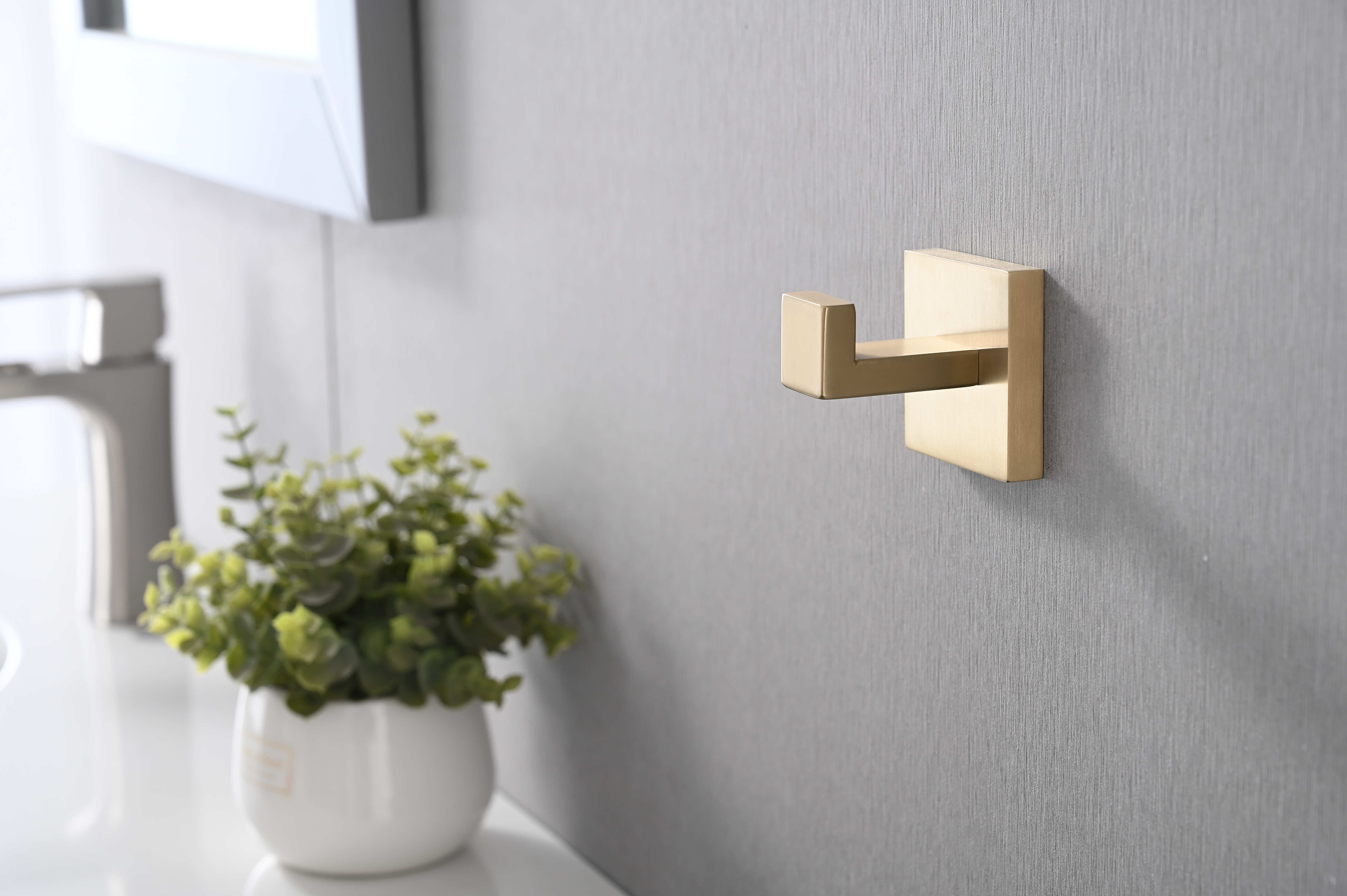 2 Pack Wall-Mounted Stainless Steel Bathroom Towel Hooks Coat Hooks For Bathroom, Bedroom, Kitchen