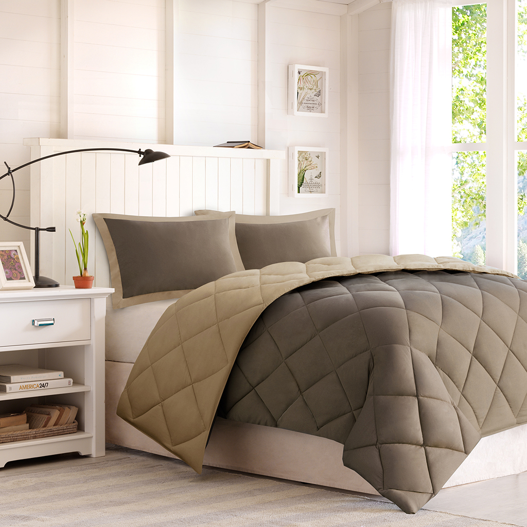 Twin Twin XL 3 M Scotchgard Diamond Quilting Reversible Down  Comforter Set - Image 1