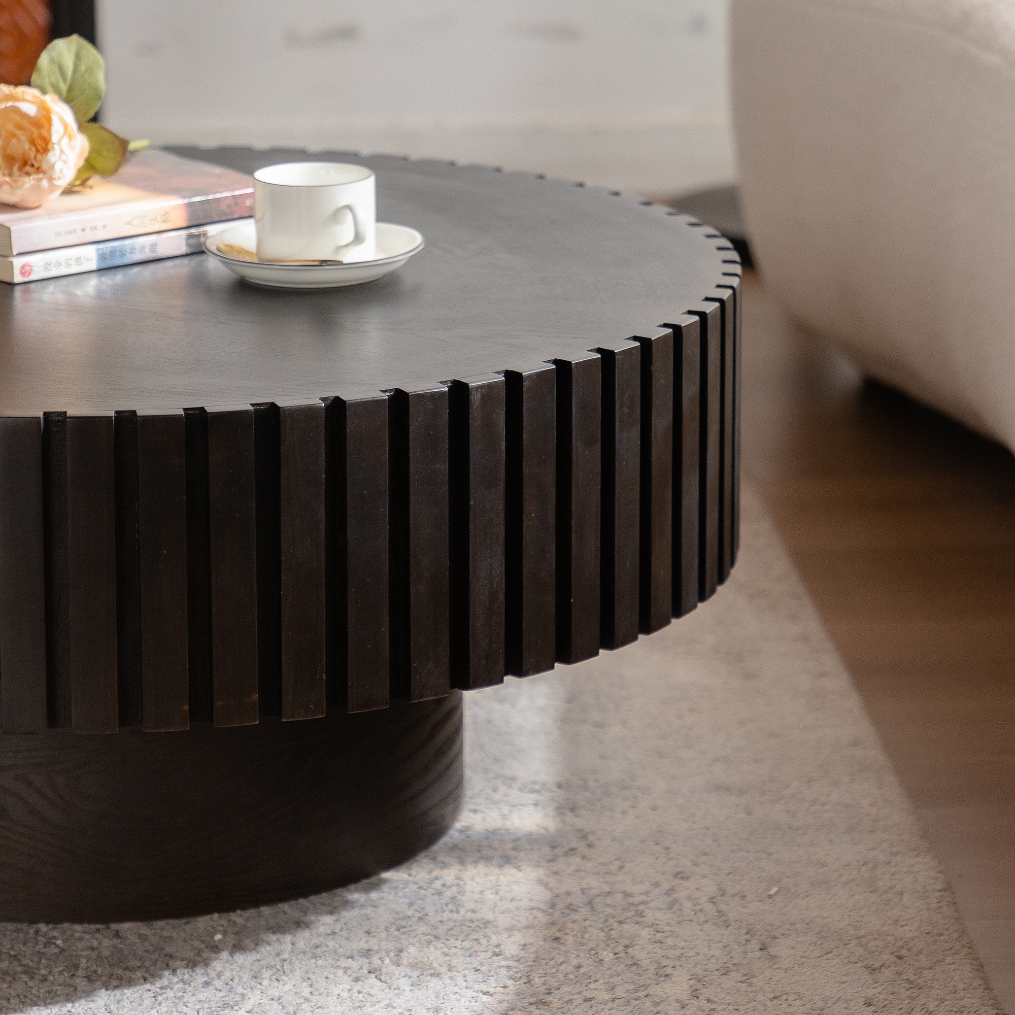 Round Pedestal Coffee Table, picture 4 of 5