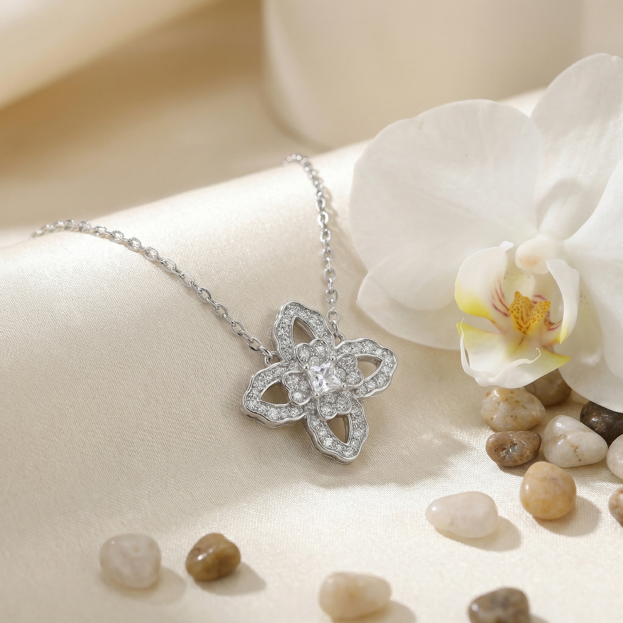 Sterling Silver Clover Pendant Necklace, picture 3 of 3