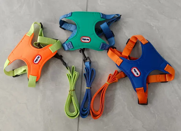 Dog chest and back traction rope-adjustable-random color-m