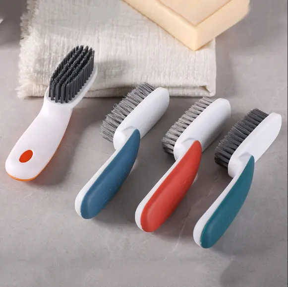 Shoe brush with contrasting handle-random color-PP+PET