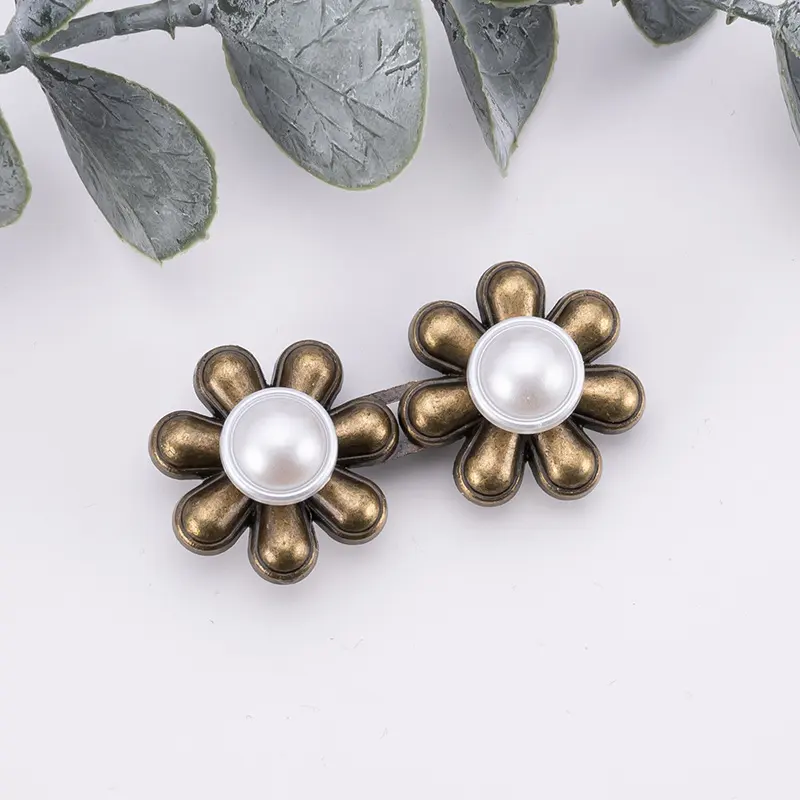 Flat bottom seven-petal flower waist buckle-Pearl bronze-alloy