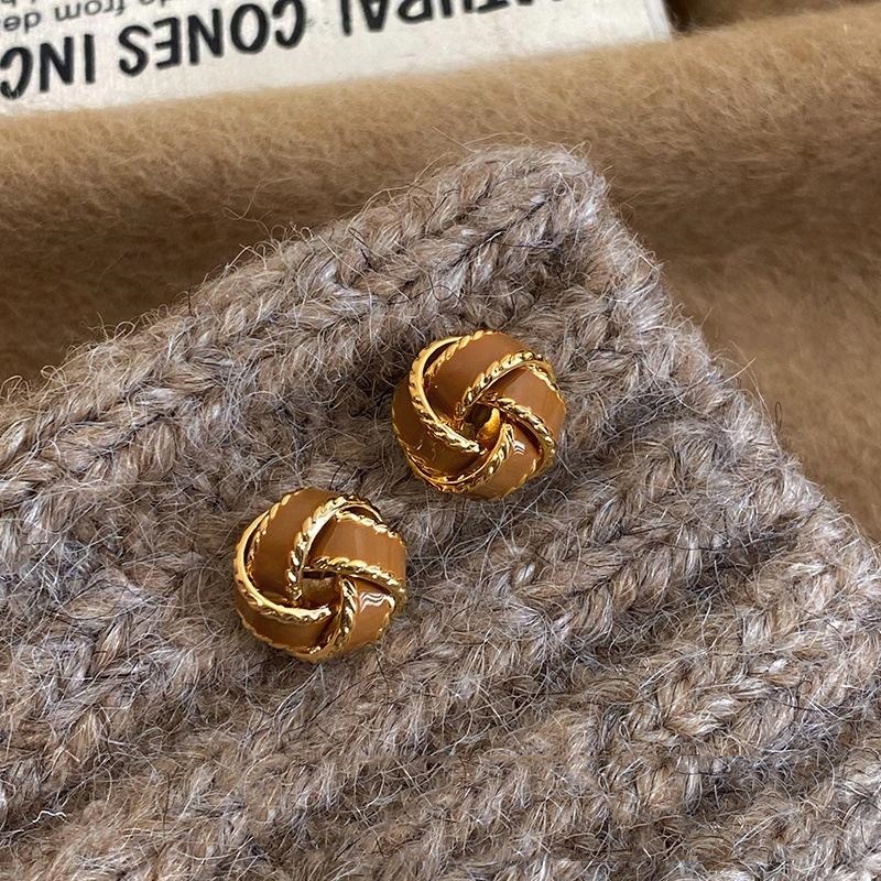 Women's Retro Earrings  Simple And Versatile Accessories