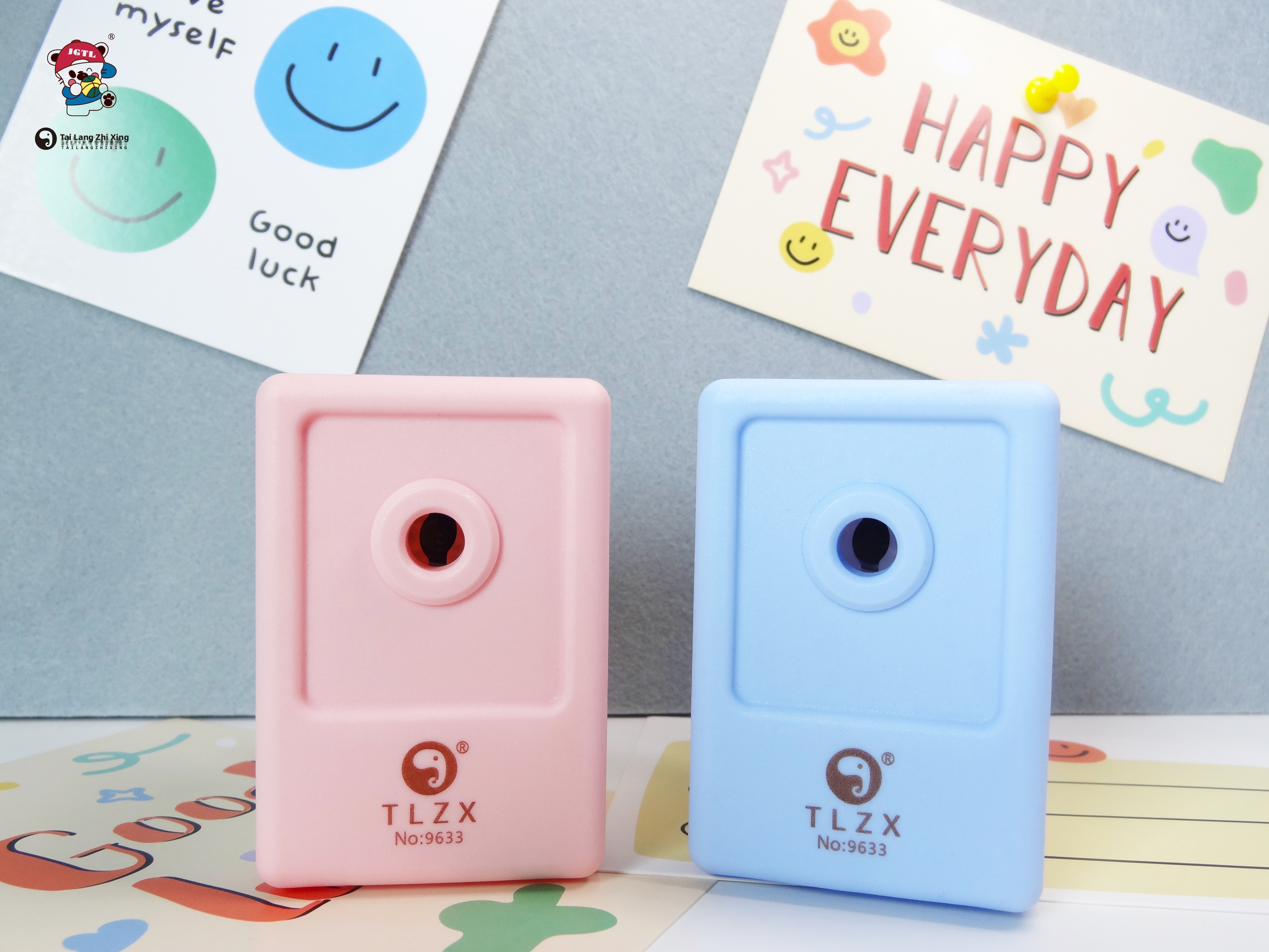 Solid color pencil sharpener-blue-PP-1 piece