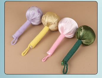 Silk and satin wormwood hammer-random color-18 * 8cm-1 piece
