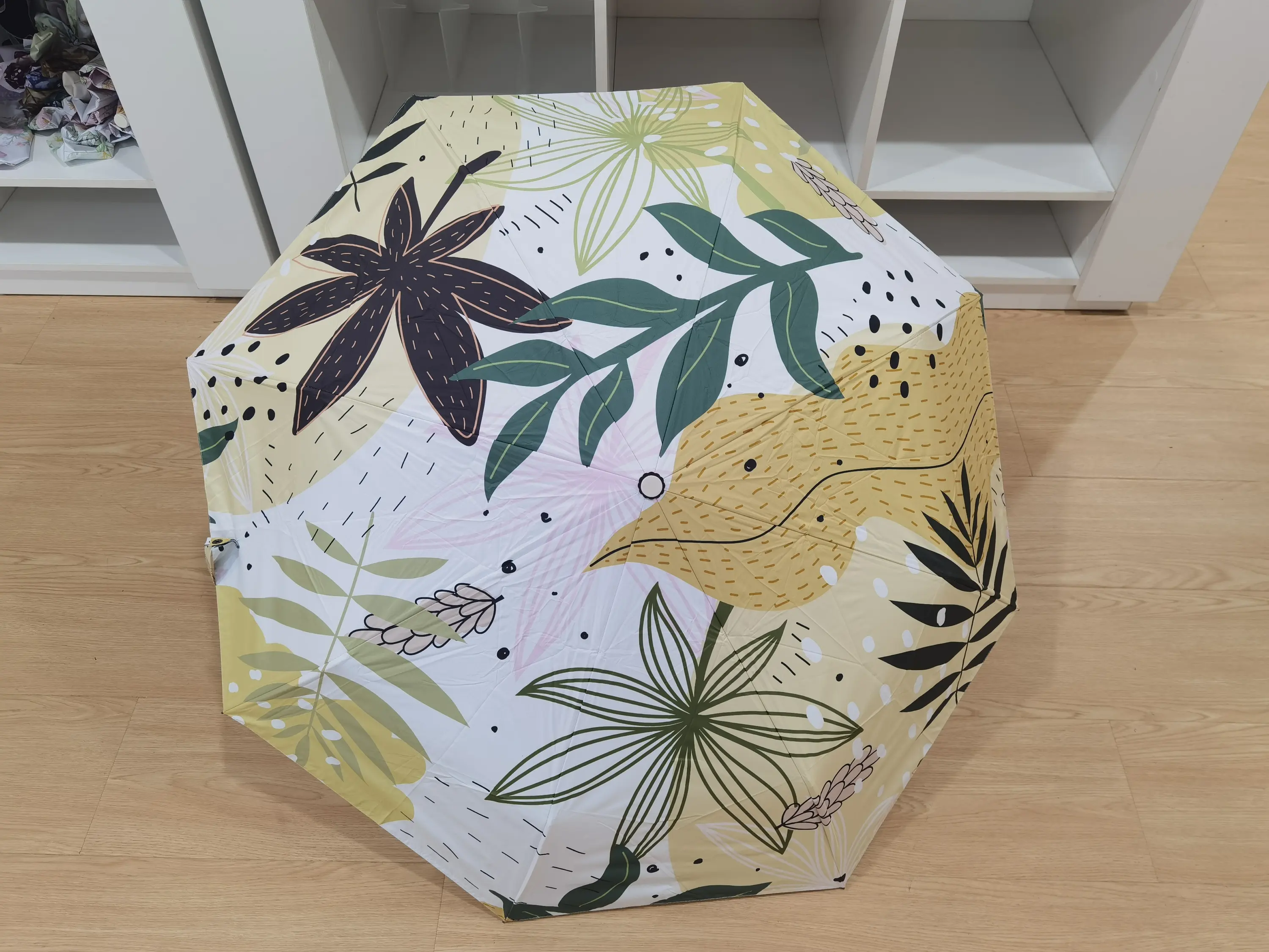 Printed automatic umbrella-yellow-colored tape + glass fiber