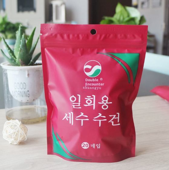 منشفة مضغوطة ناعمة بنمط اللؤلؤ (20 كبسولة)