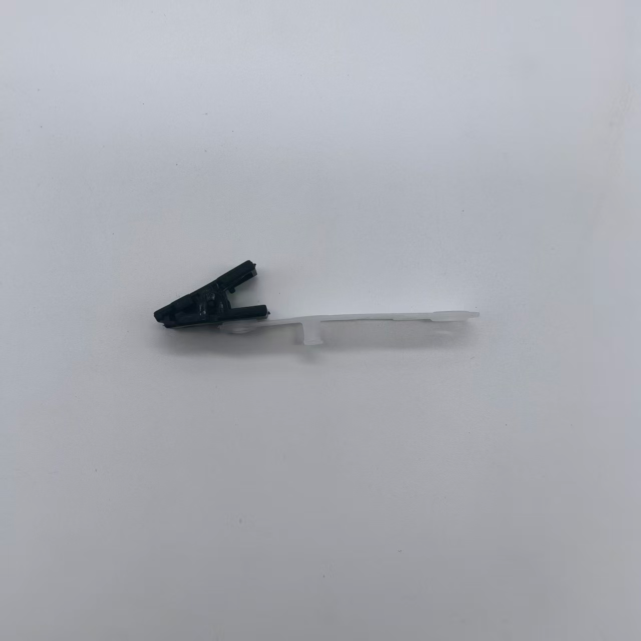 ID fixing clip-black-POM+PE-1 piece