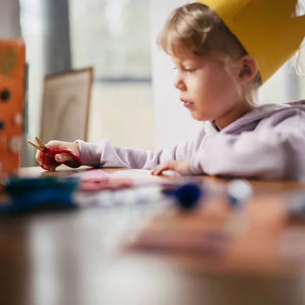 Blunt Tip Scissors 5" - Blue: Right-Handed,  Steel & Plastic 3