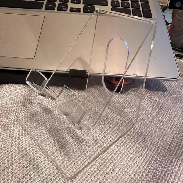 Gems Phone Stand - Clear 5