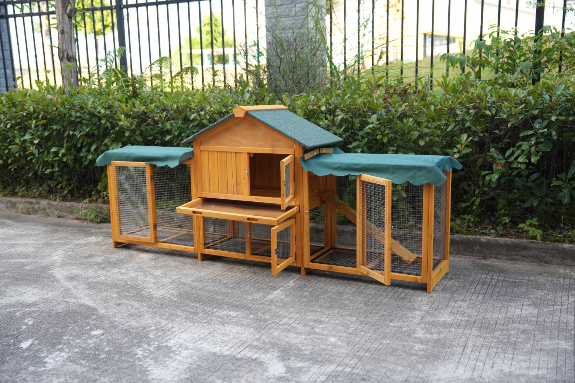 82inches Extra Large Wood Rabbit Hutch Outdoor Easy To Assemble And Stable Bunny Cage Indoor With Cleaning Tray & Waterproof Roof For Small And Medium Bun,Removable Waterproof And Sun Protection Cover detail photo 6