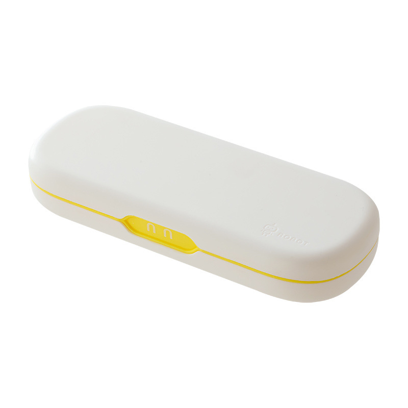 Simple pencil case-white