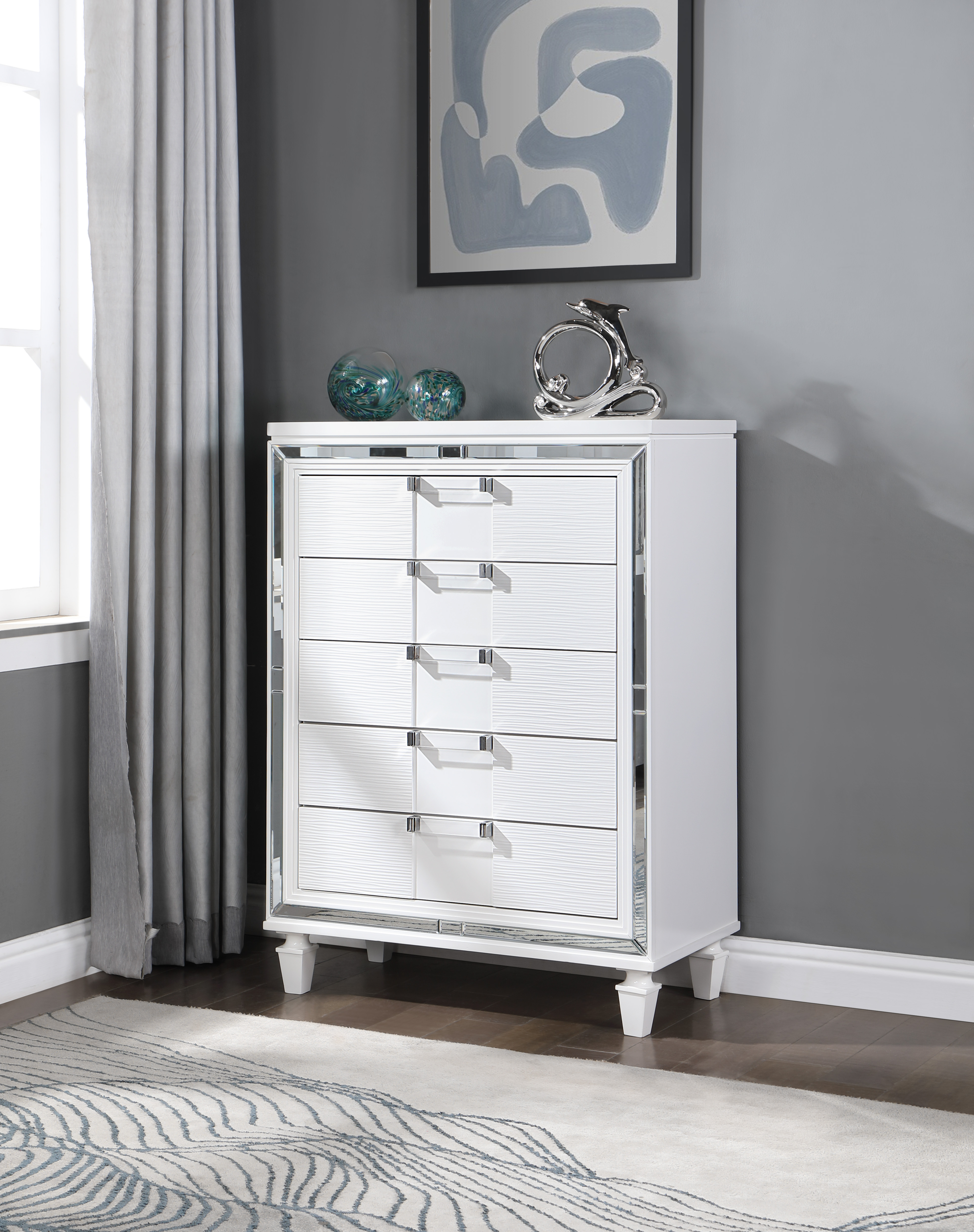 Genoa G05790-CH Chest , Sparkling White