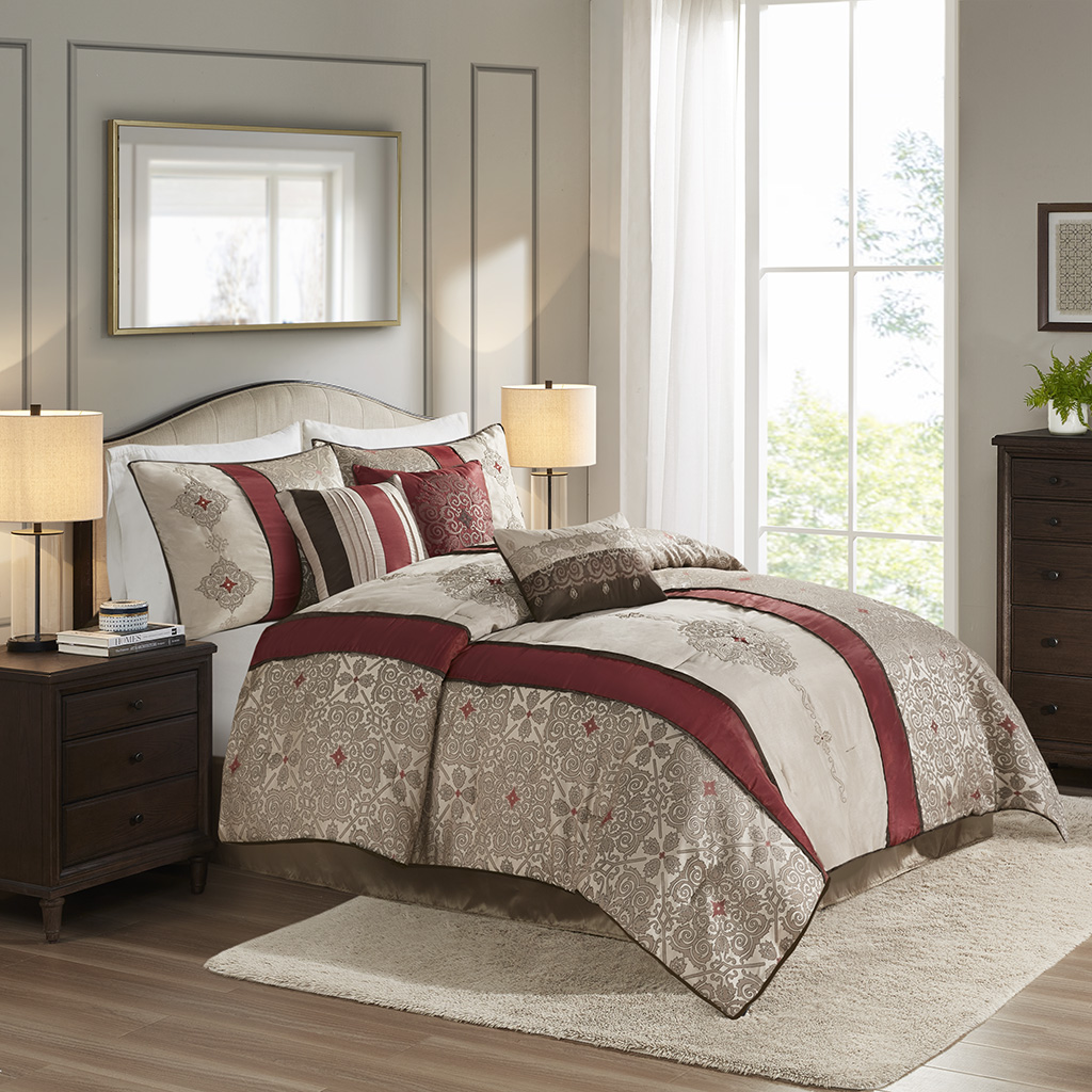 Queen 7 Piece Jacquard Comforter Set With Throw Pillows