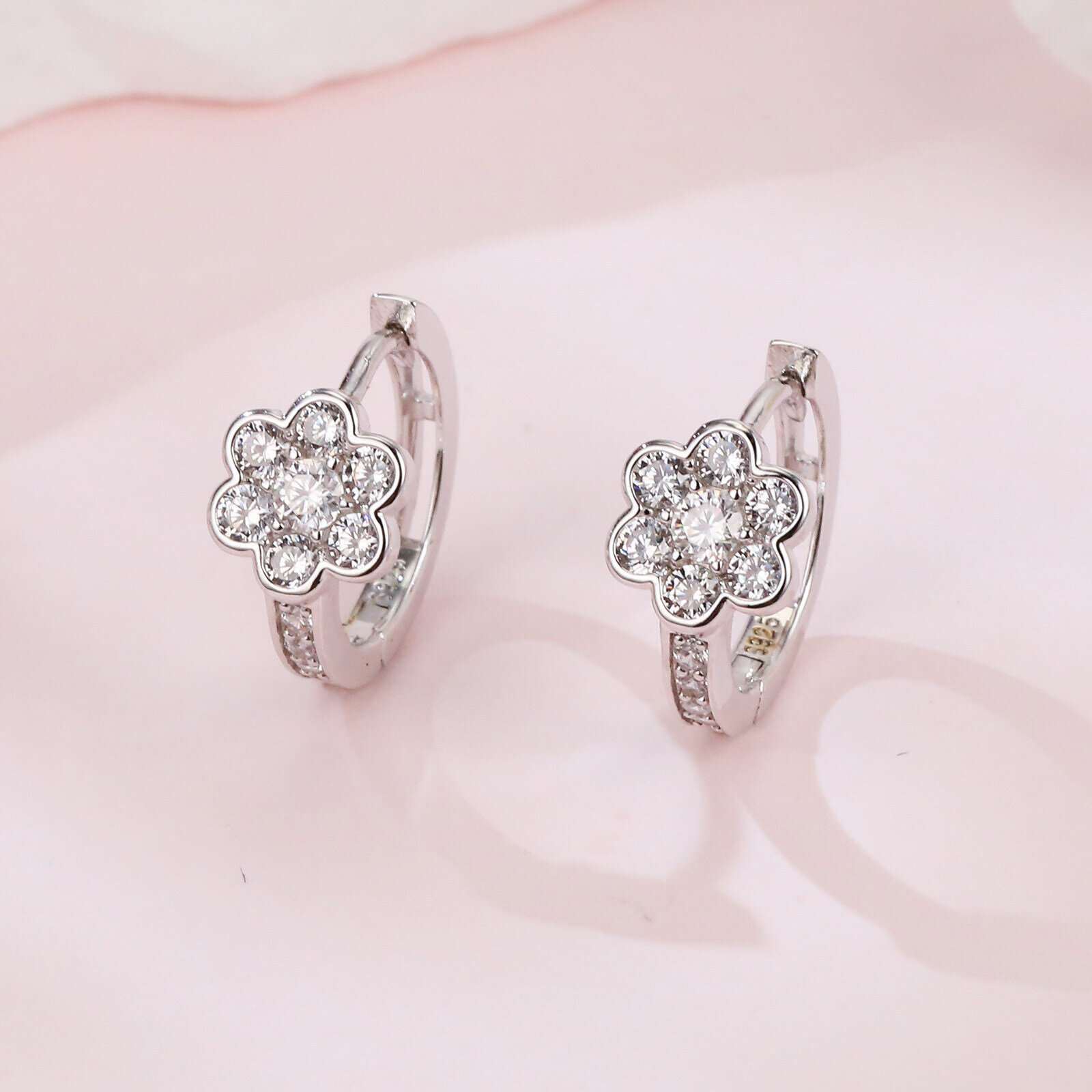 925 Sterling Silver Luxury Silver Floral Moissanite Earrings