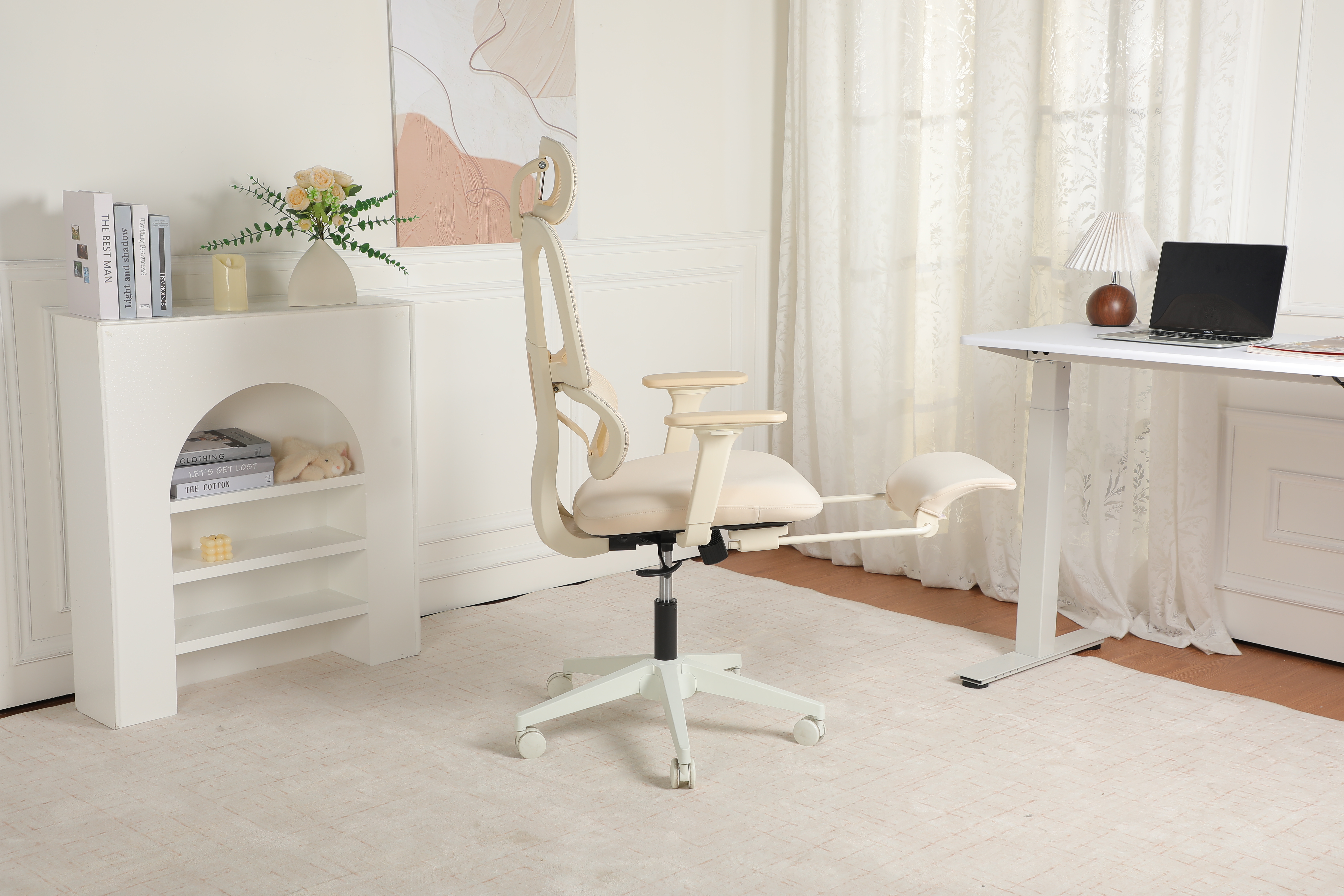 Ergonomic Office Chair with Footrest — photo 5